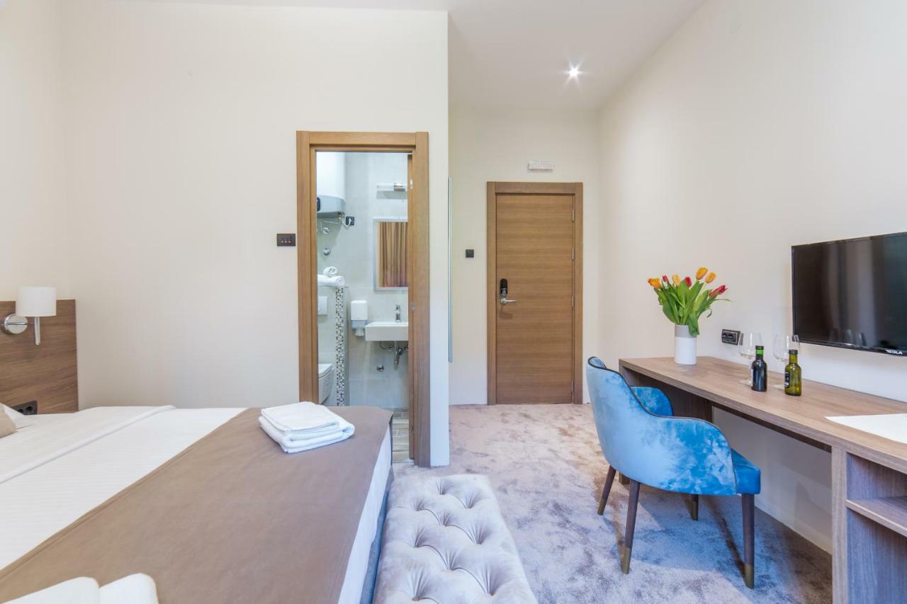 M House Belgrade Bed And Breakfast Экстерьер фото